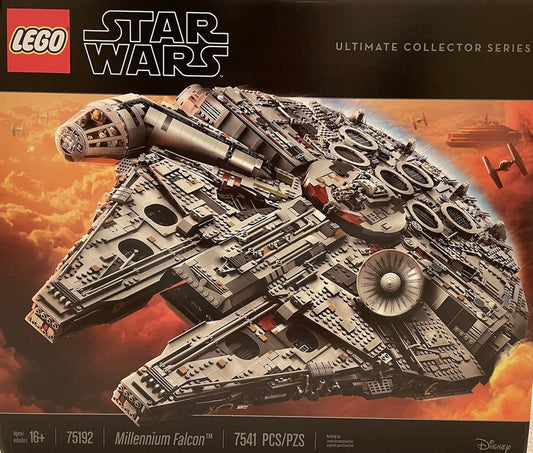 UCS Millennium Falcon 75192 (2018)